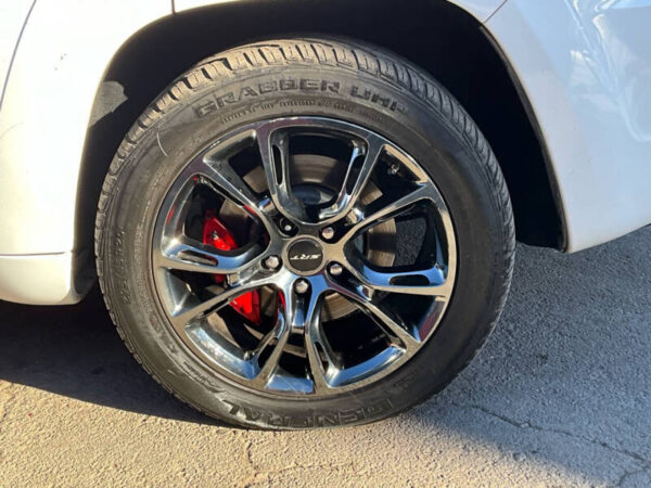 2014 Jeep Grand Cherokee SRT - Image 10