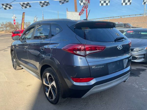2017 Hyundai Tucson Sport - Image 5