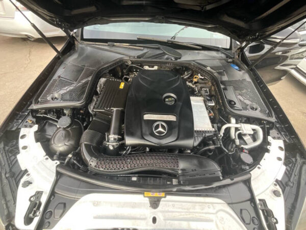 2018 Mercedes-Benz C-Class C 300 - Image 9