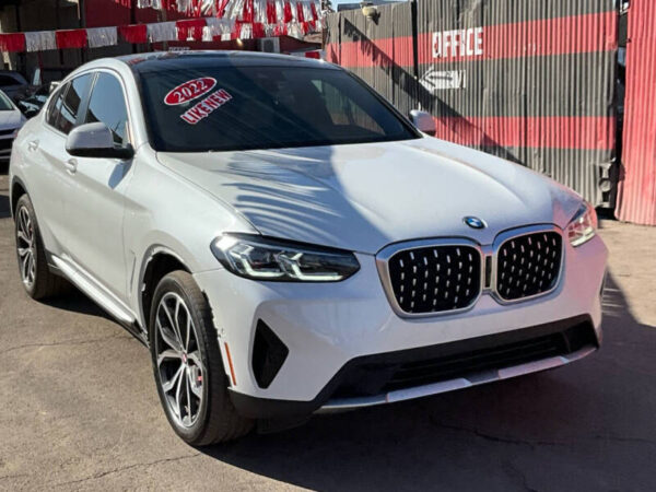 2022 BMW X4 xDrive30i - Image 5