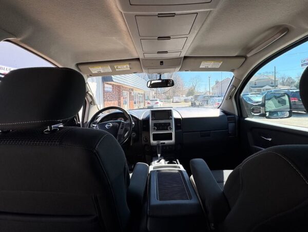 2015 Nissan Titan PRO-4X - Image 3