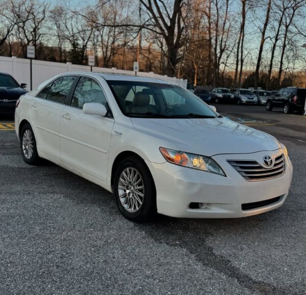 2007 Toyota Camry Hybrid - Image 2