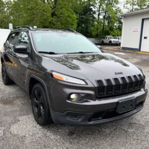 2017 Jeep Cherokee Sport