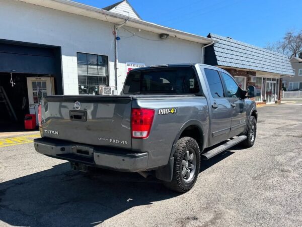 2015 Nissan Titan PRO-4X - Image 4
