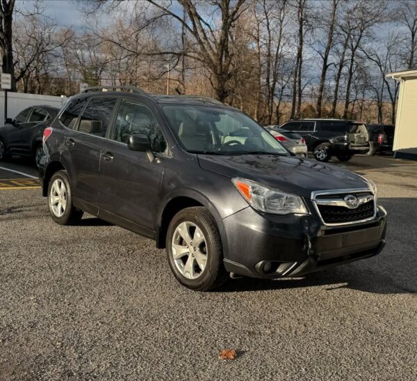 2014 Subaru Forester Limited - Image 2