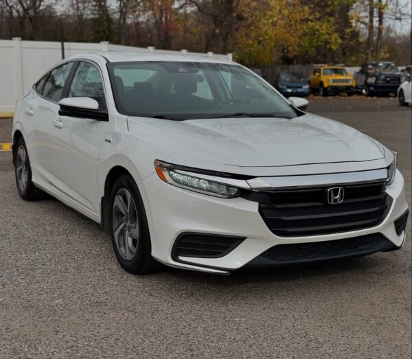 2020 Honda Insight Ex Hybrid - Image 2