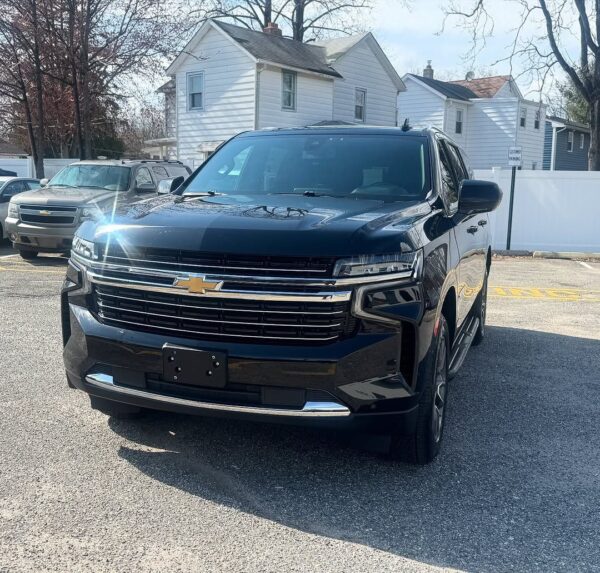 2022 Chevrolet Suburban LT 4X4