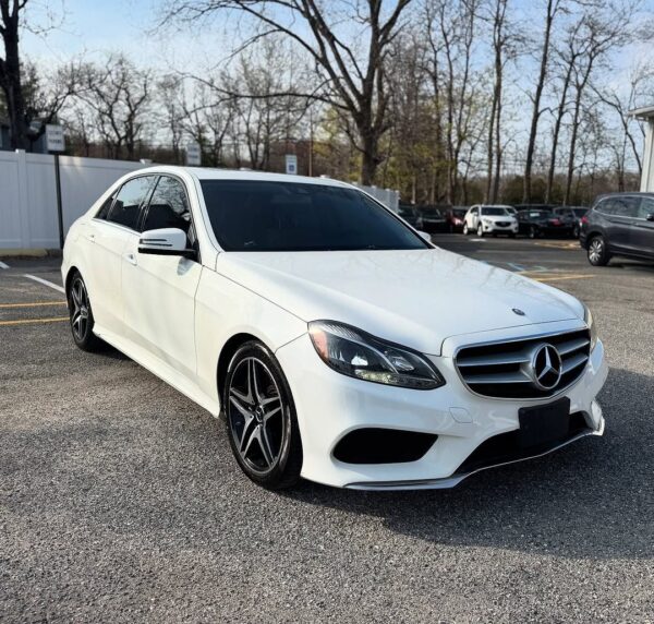 2014 Mercedes-Benz E-class E350 - Image 2