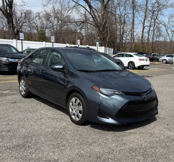 2018 Toyota Corolla LE - Image 2
