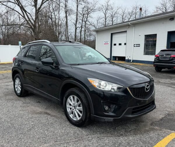2014 Mazda CX-5 Touring - Image 2