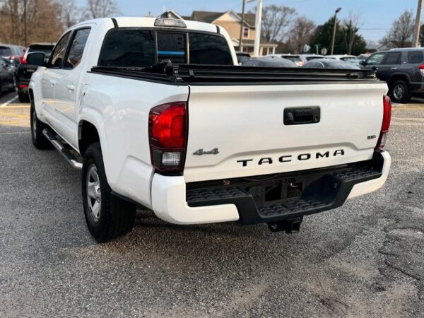 2018 Toyota Tacoma SR5 - Image 5