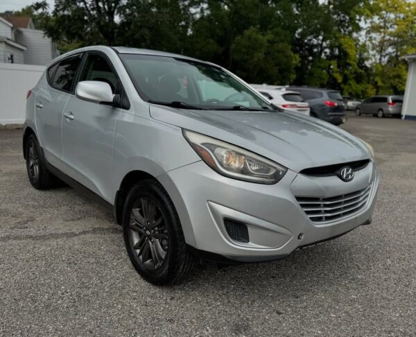 2014 Hyundai Tucson GLS - Image 2