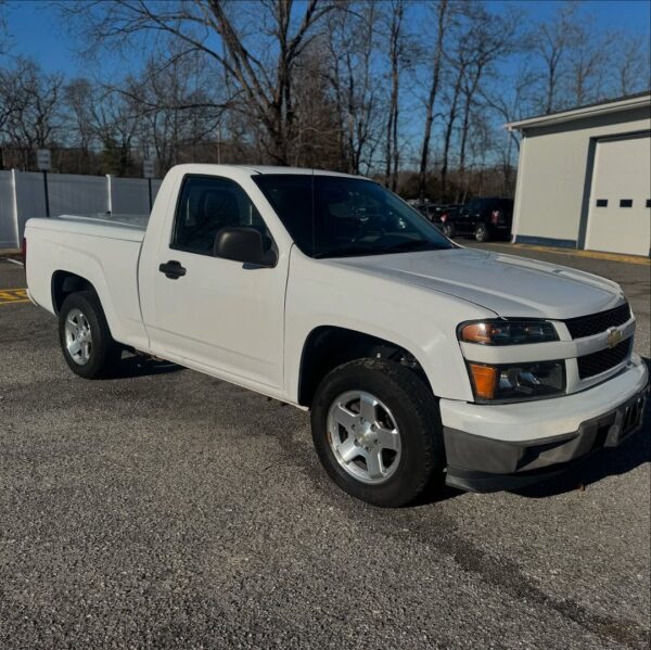 2012 Chevrolet Colorado LT - Image 2