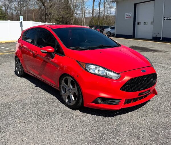2014 Ford Fiesta ST - Image 2