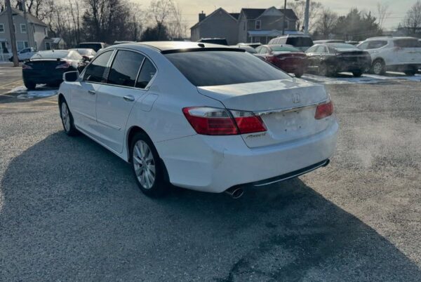 2014 Honda Accord EX-L - Image 5